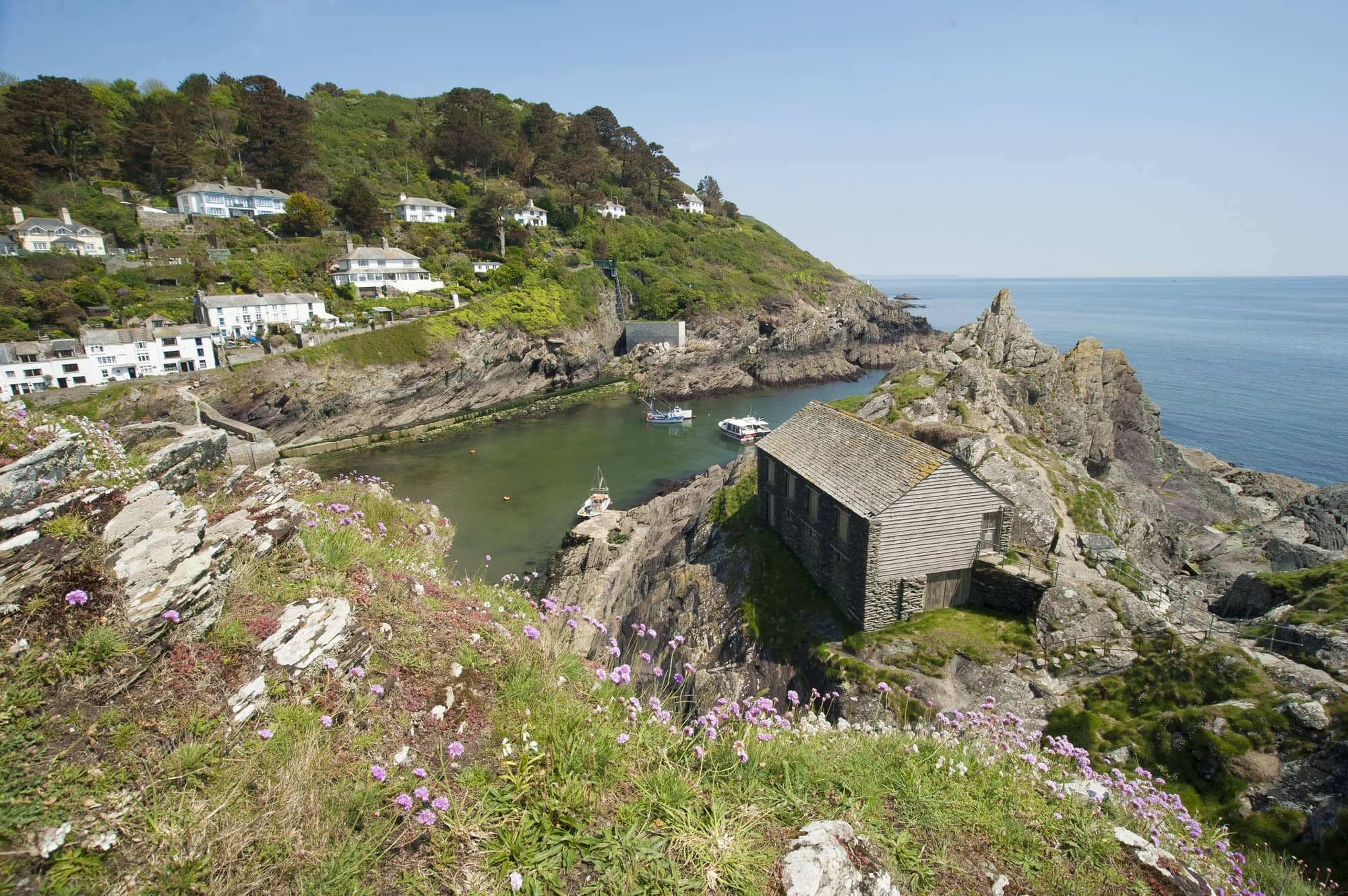 walking holidays in cornwall england, Polperro - Falmouth to Looe © Adam Gibbard, Visit Britain SWCP