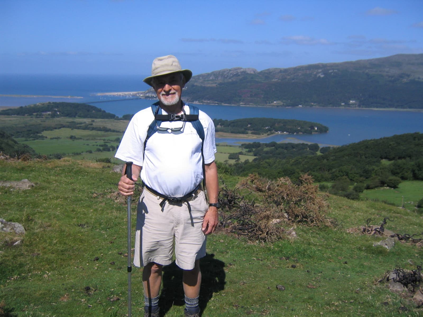 Our walker and the view out, over the lake