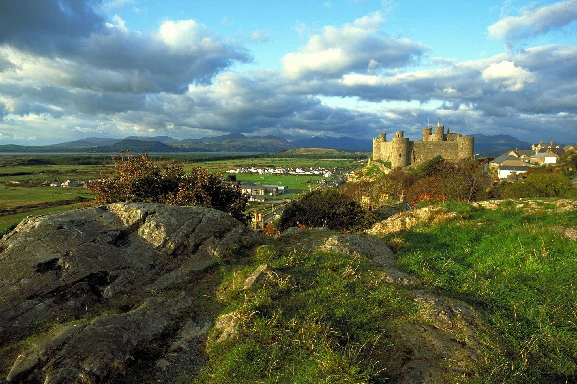 Meirionnydd Gallery Harlech Town and its Castle