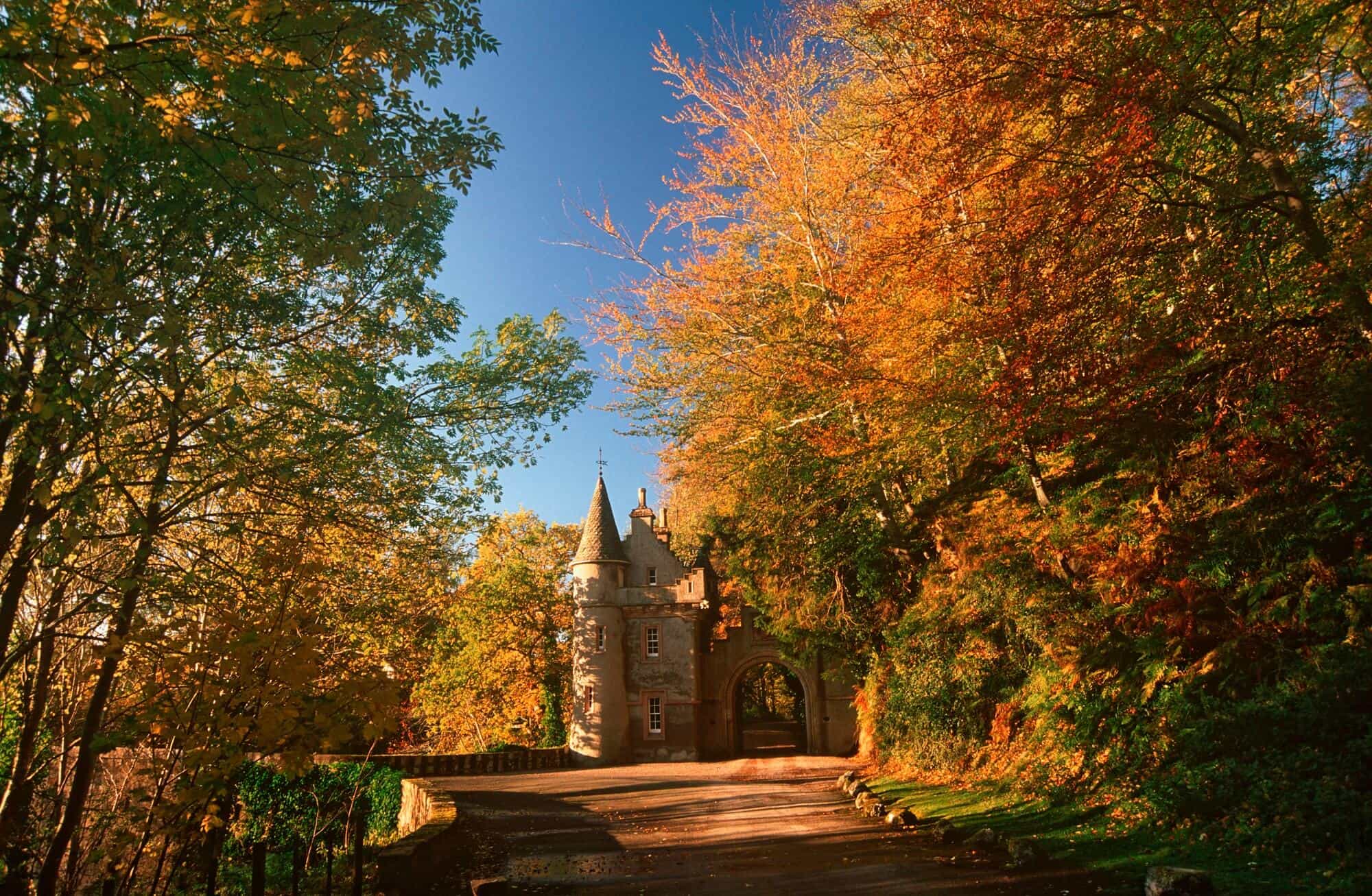 Ballindalloch Castle