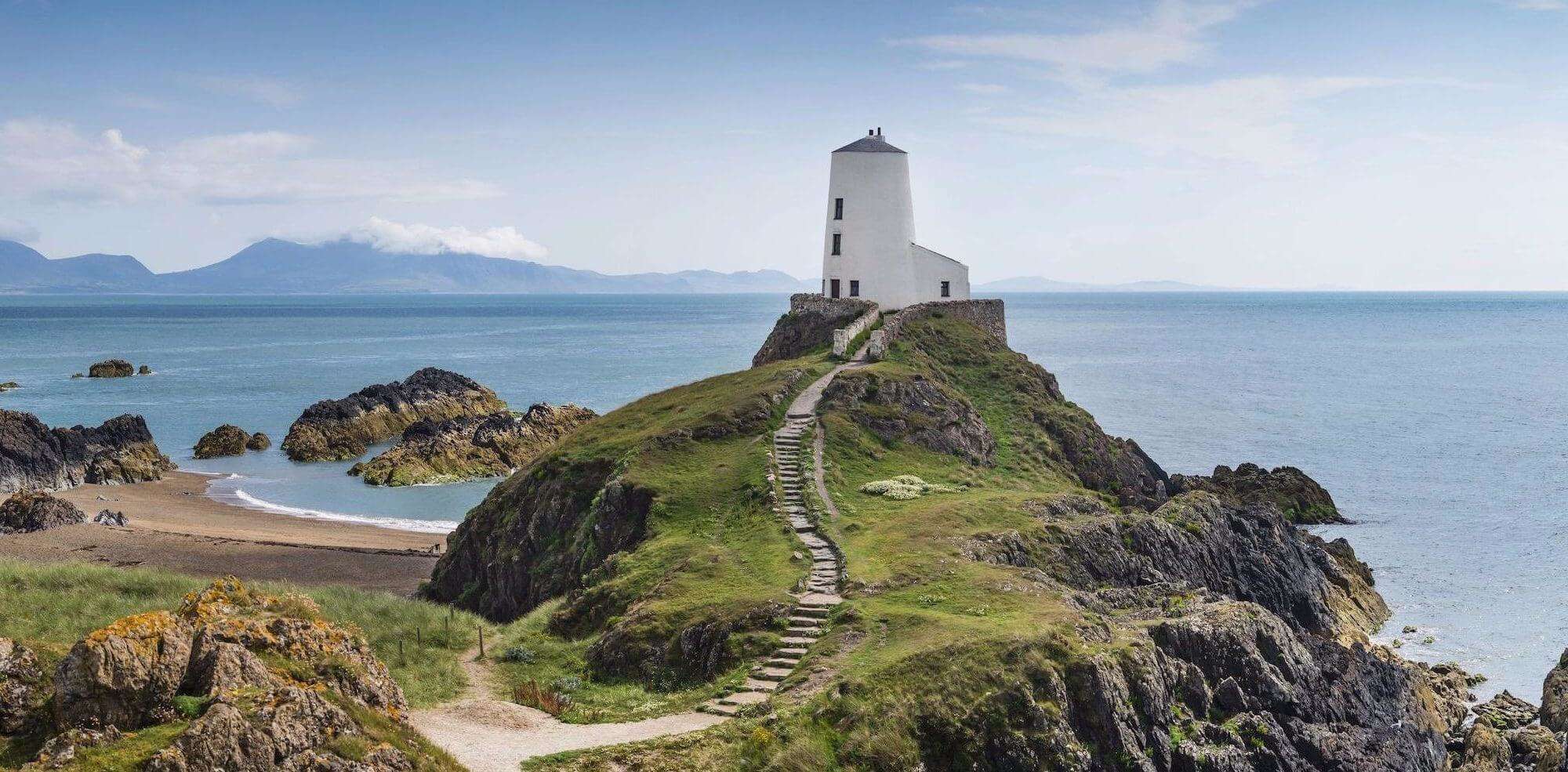 Walking path up to the Tŵr Mawr lighthouse on Llanddwyn Island Anglesey coast path