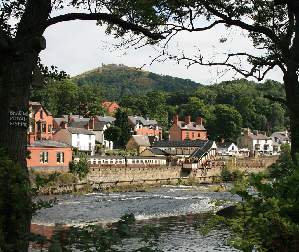 Walking holidays in Wales