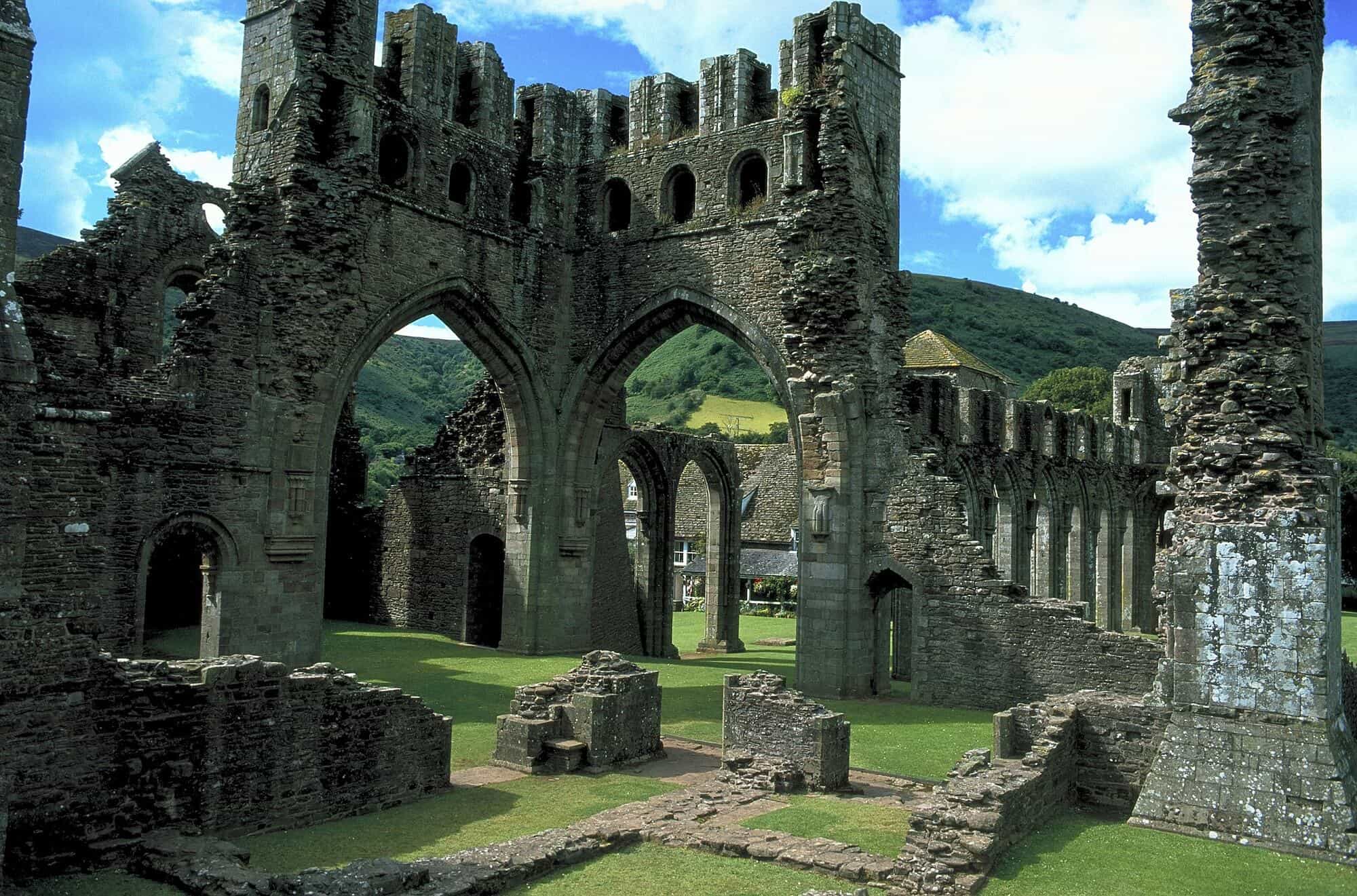 Llanthony Priory on the Offa's Dyke Path